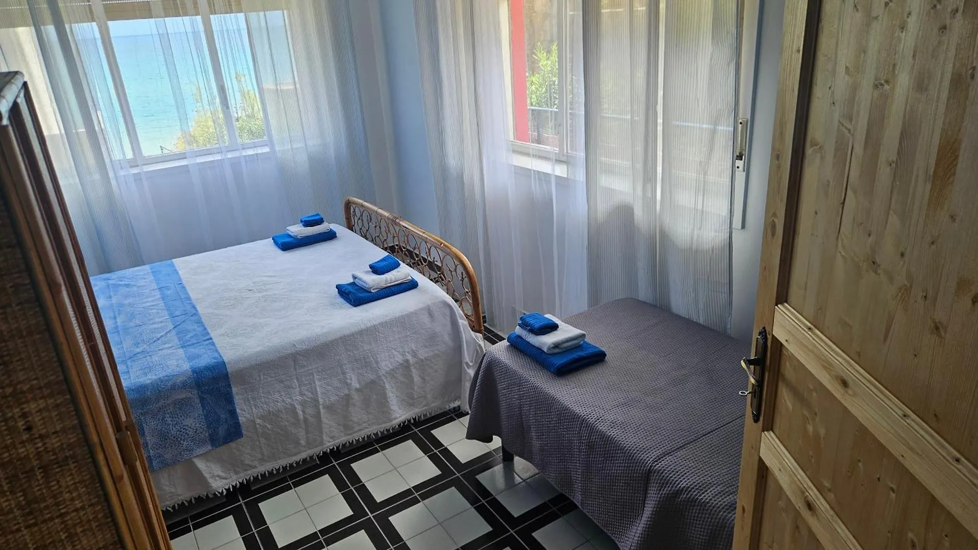 Дом отдыха La Finestra Sul Mare Di Villa Fiorella Lido di Noto
